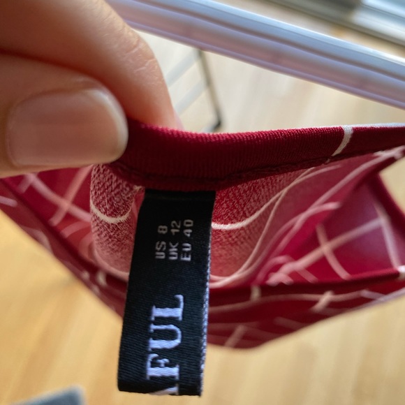 cute top - Picture 3 of 3